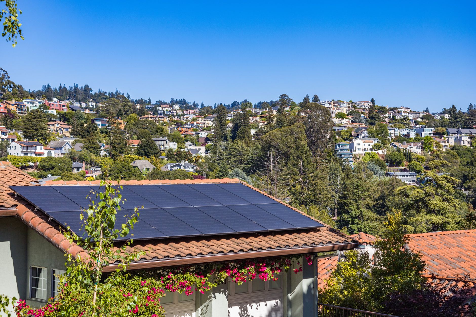 Solar Battery vs Grid Power on the Central Coast